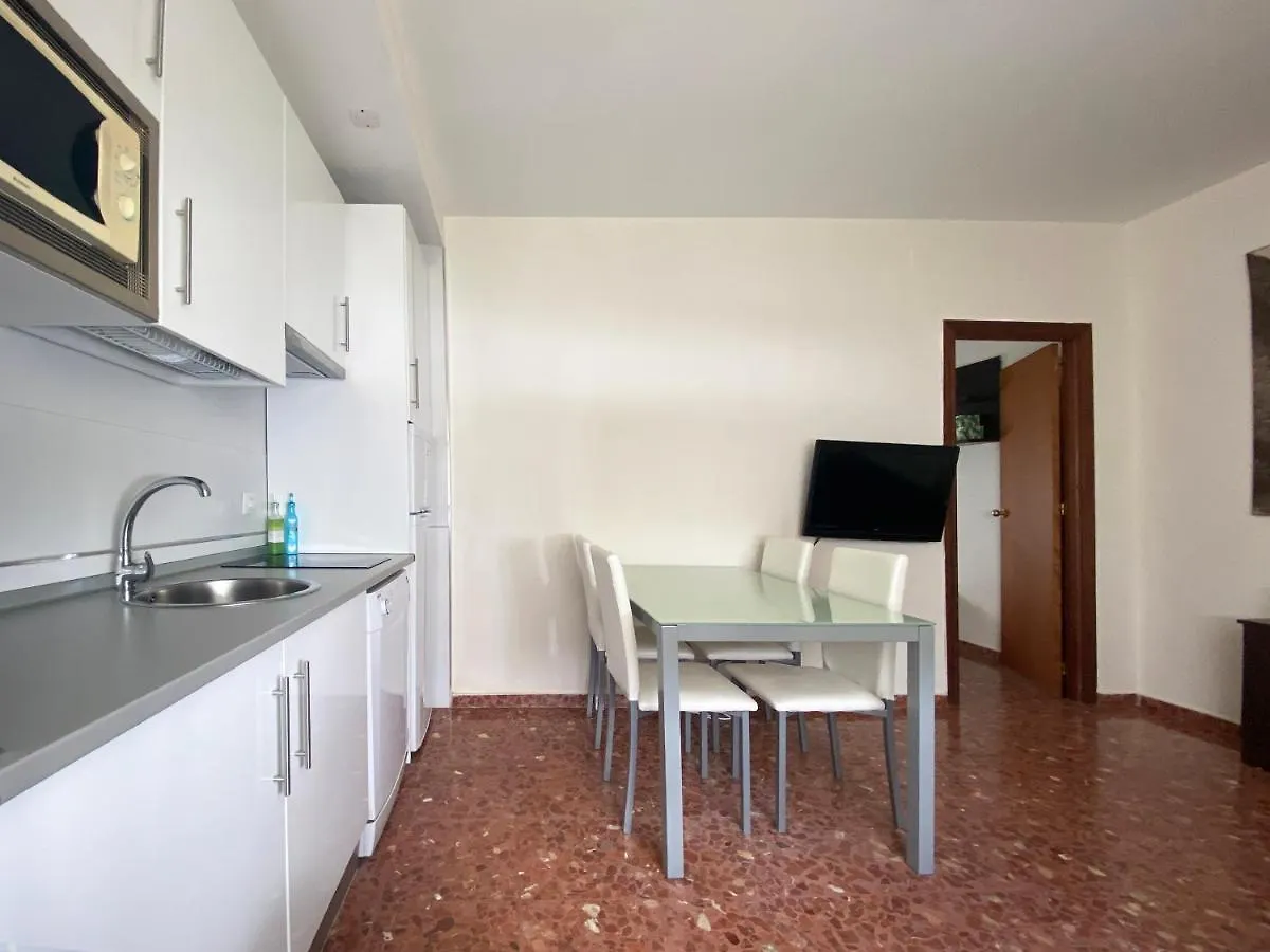 Apartment Wall Center - Aloha Sevilla