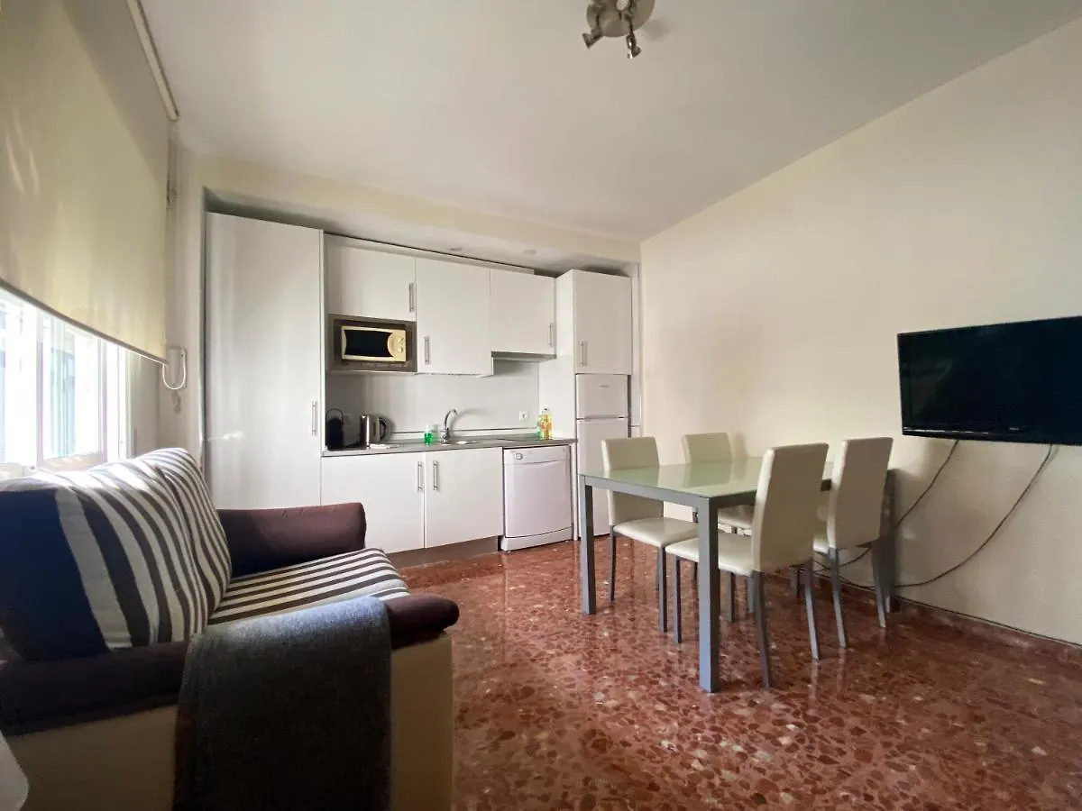 Apartment Wall Center - Aloha Sevilla Spain