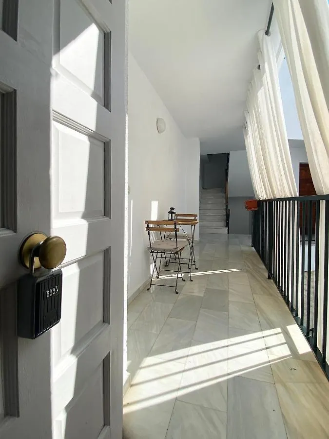 ALOJA SEVILLA - Apartamento Calle Pozo